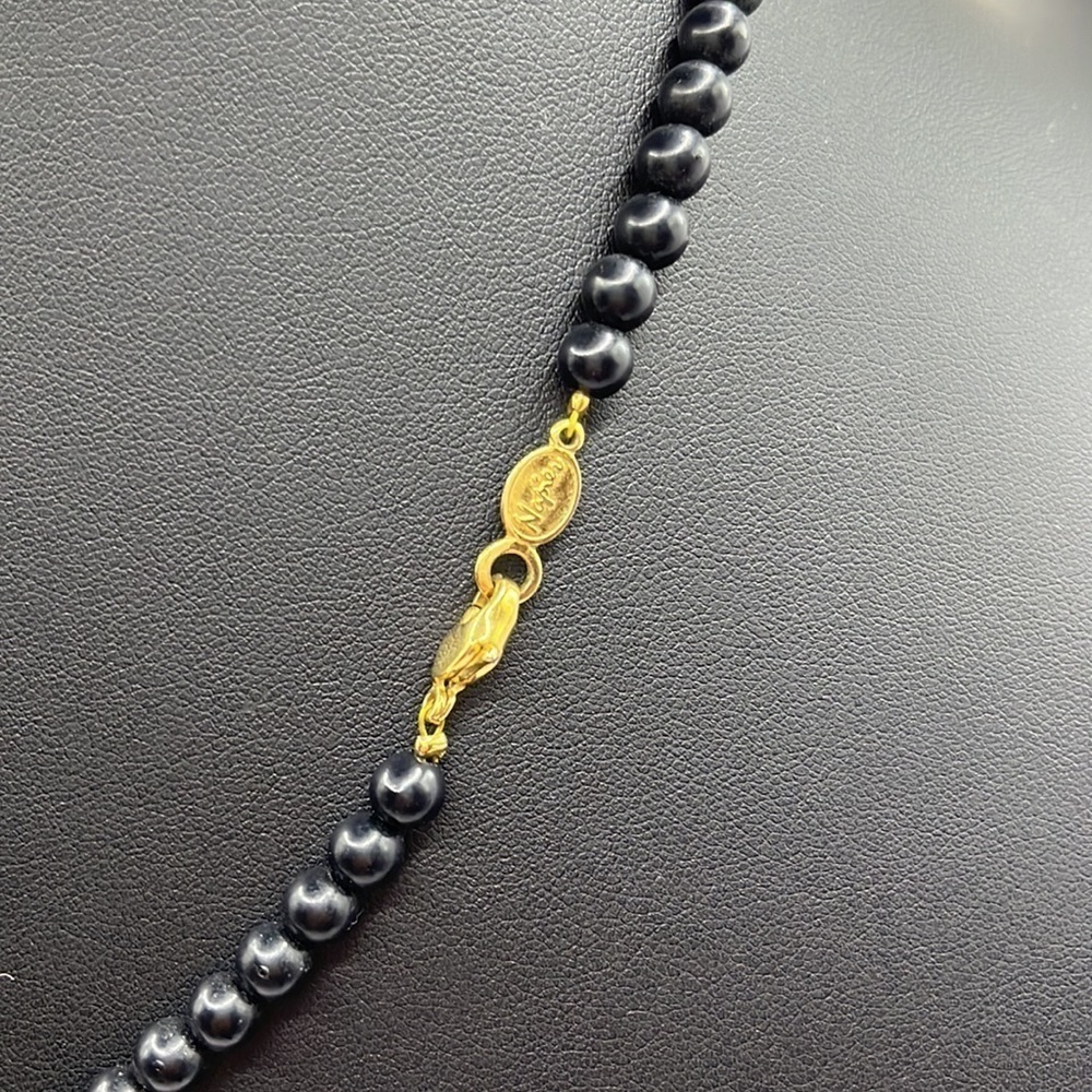 Black And Cream Beaded Napier Necklace Gold Tone - Picture 6 of 8